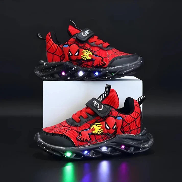 SpiderSteps™ – LED-skor för barn med superkraft